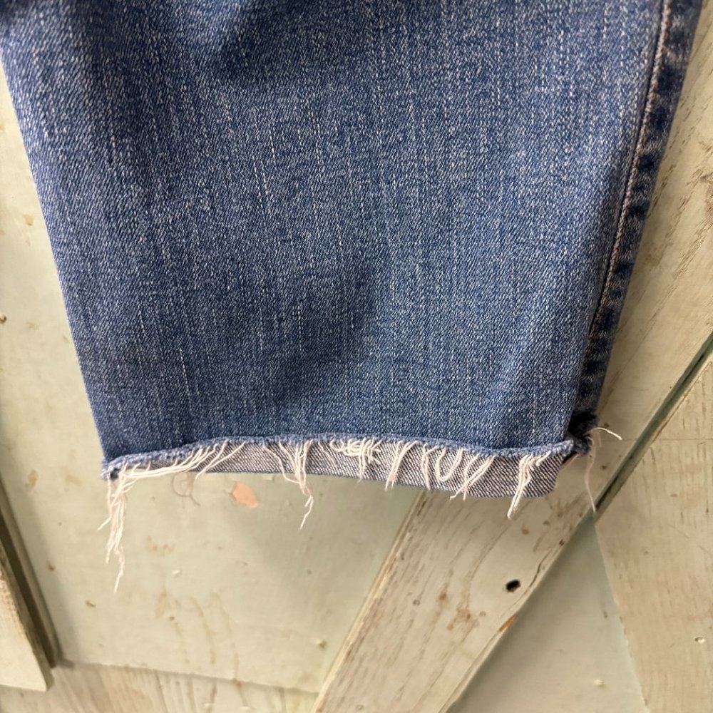 Big Star Sweet Low Boot Cutoff Jean Shorts Size 30T Raw Hem - Picture 13 of 16